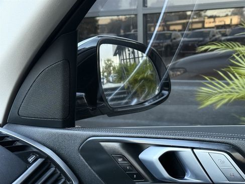 Used 2020 BMW X7 xDrive40i image 38