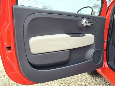 Used 2017 FIAT 500 Pop image 22