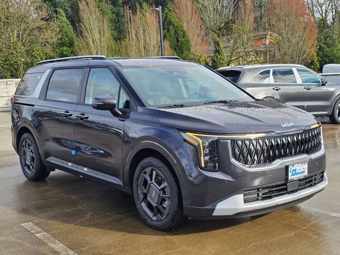 New 2026 Kia Carnival EX image 3