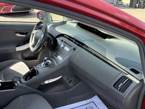 Used 2011 Toyota Prius Two FWD image 11