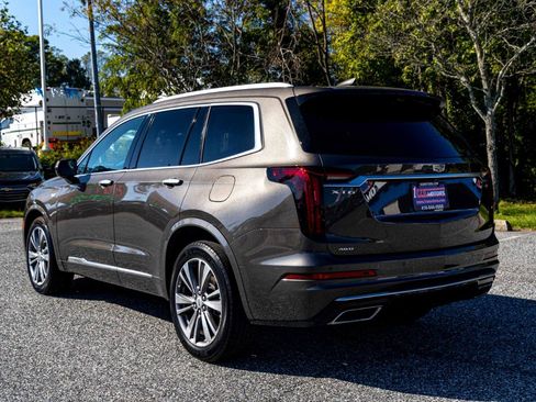Used 2020 Cadillac XT6 Premium Luxury AWD/4WD image 4