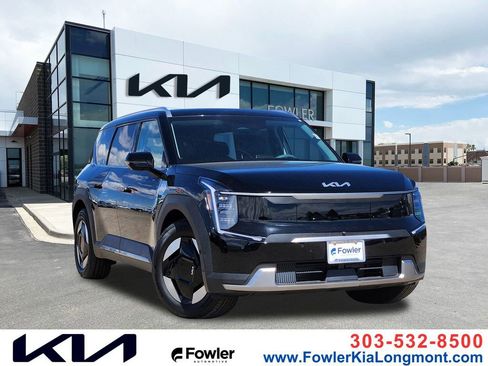 New 2026 Kia EV9 Wind AWD/4WD image 1
