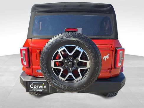 Used 2023 Ford Bronco Outer Banks AWD/4WD image 15