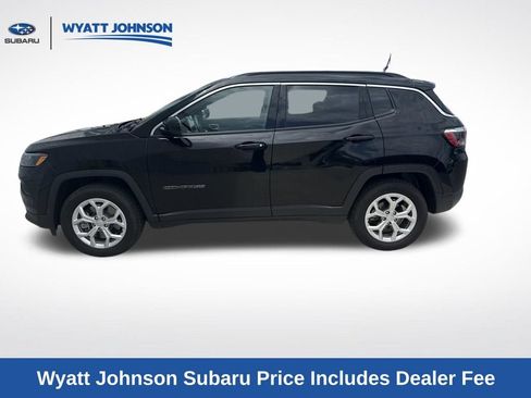 Used 2024 Jeep Compass Latitude AWD/4WD image 13