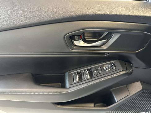 Used 2025 Honda Accord Sport image 19