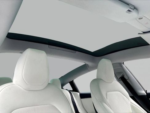 Used 2025 Tesla Model 3 Long Range RWD image 21