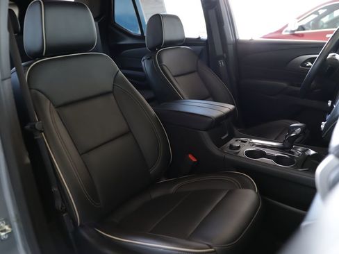 Used 2023 Chevrolet Traverse Premier w/ LPO, Floor Liner Package image 34
