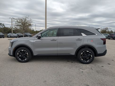 New 2026 Kia Sorento S FWD image 8