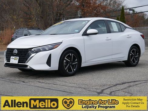 Used 2024 Nissan Sentra SV image 1