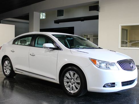 Used 2013 Buick LaCrosse Leather image 32