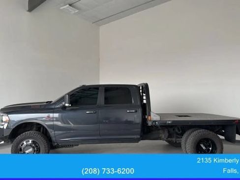 Used 2019 RAM 3500 Big Horn AWD/4WD image 4