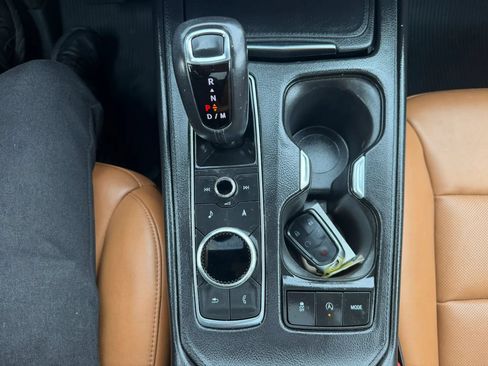 Used 2019 Cadillac XT4 Premium Luxury FWD image 20