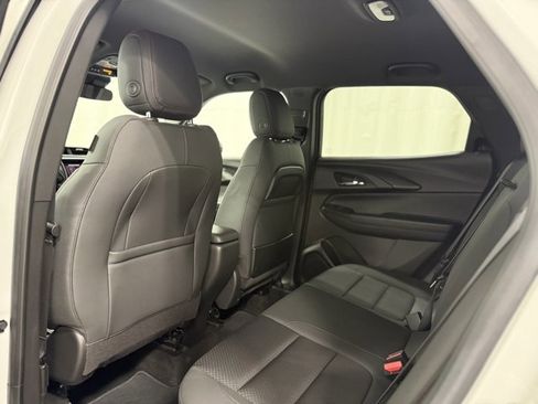 Certified 2023 Chevrolet TrailBlazer RS FWD image 23