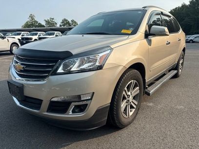 Used 2017 Chevrolet Traverse LT
