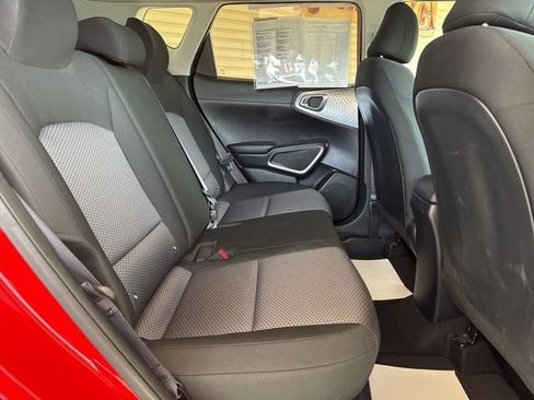 Used 2024 Kia Soul LX w/ Option Group 015 FWD image 27