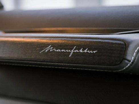 Used 2025 Mercedes-Benz G 550 w/ Manufactur Interior Package image 12