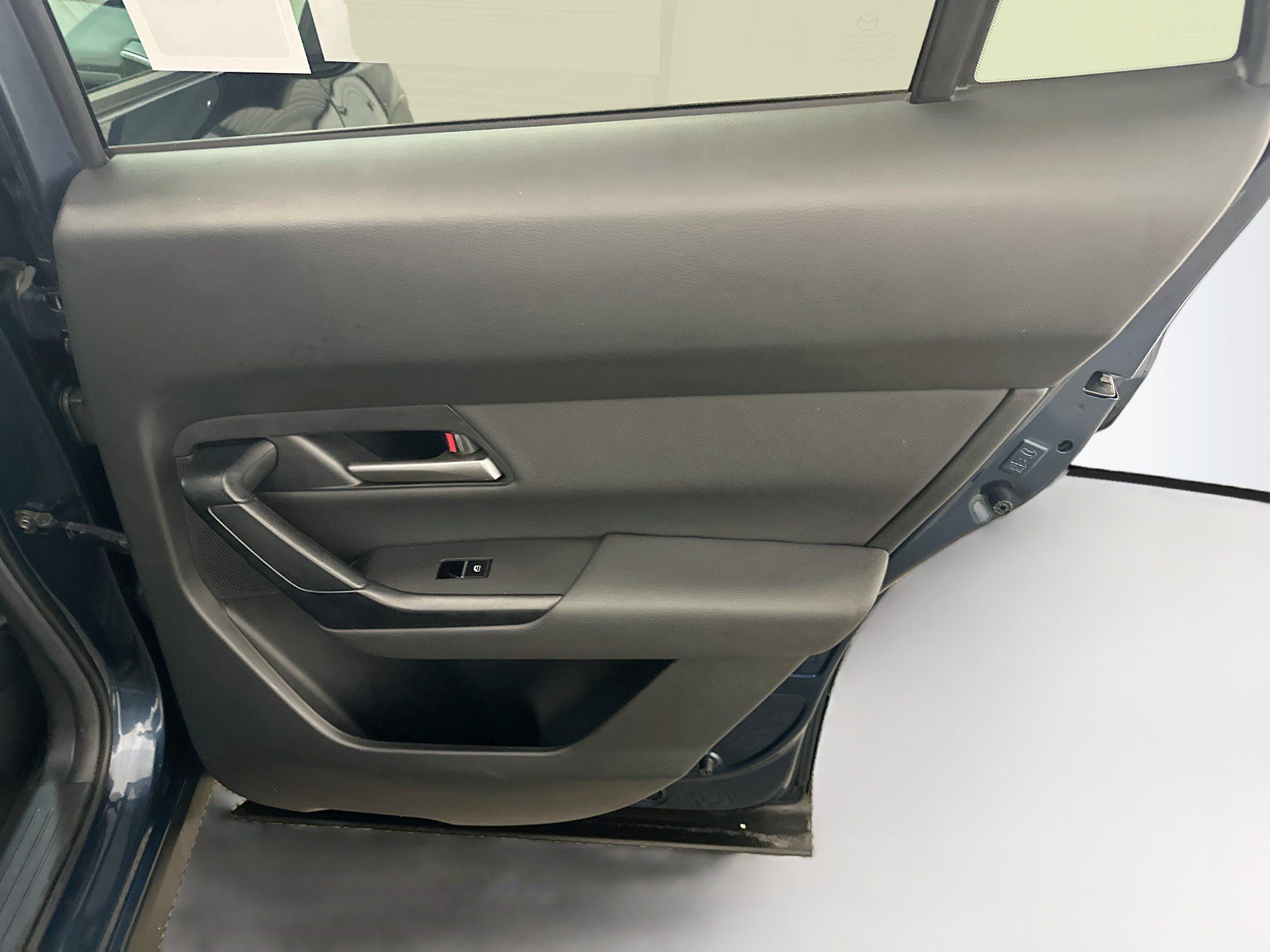 Used 2025 MAZDA CX-50 AWD 2.5 S w/ Premium Package image 33