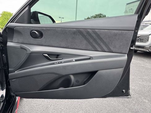 Used 2025 Hyundai Elantra N FWD image 7