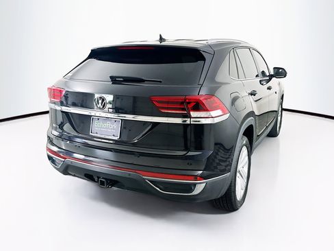 Used 2023 Volkswagen Atlas Cross Sport SE image 9