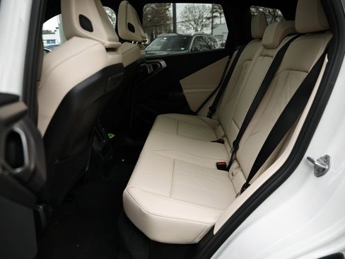 New 2026 BMW X3 xDrive30 w/ Premium Package image 24