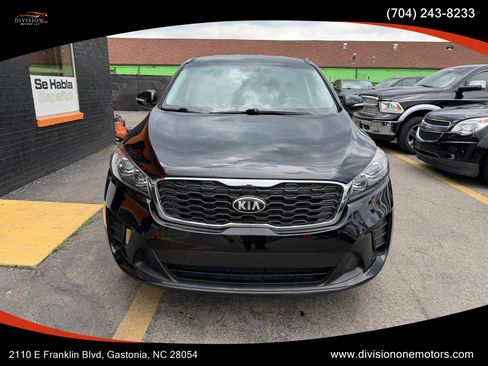 Used 2019 Kia Sorento AWD image 8