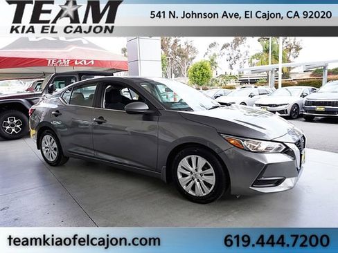 Used 2022 Nissan Sentra S FWD image 9