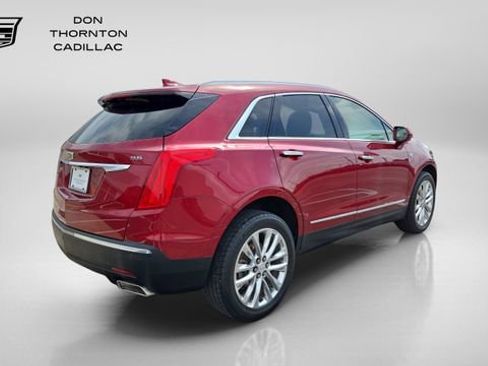 Used 2019 Cadillac XT5 Premium Luxury FWD image 5