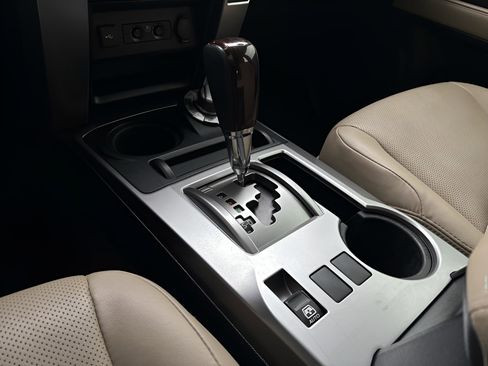 Used 2020 Toyota 4Runner Limited image 26