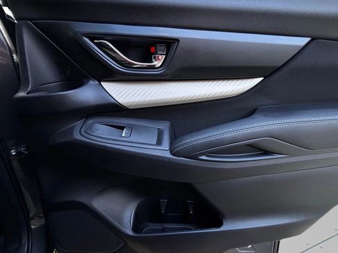 Used 2022 Subaru Ascent Premium image 20