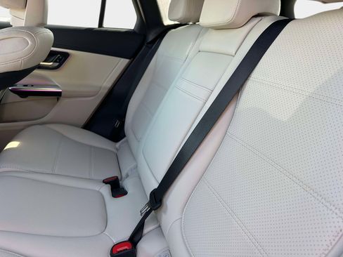 Certified 2025 Mercedes-Benz GLC 350e 4MATIC image 13