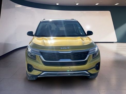 Certified 2022 Kia Seltos S image 8