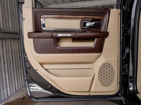 Used 2016 RAM 2500 Laramie image 47