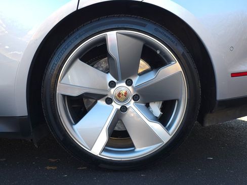 Used 2020 Porsche Taycan Turbo image 69