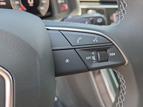 New 2026 Audi Q7 3.0T Premium Plus AWD/4WD image 18