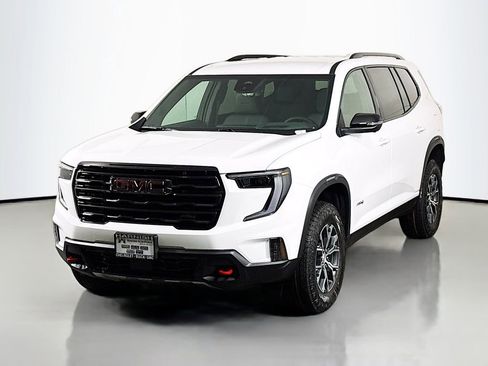 New 2026 GMC Acadia AT4 image 3