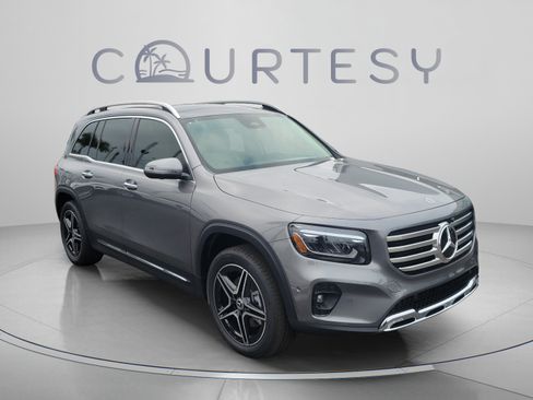 Certified 2026 Mercedes-Benz GLB 250 image 4