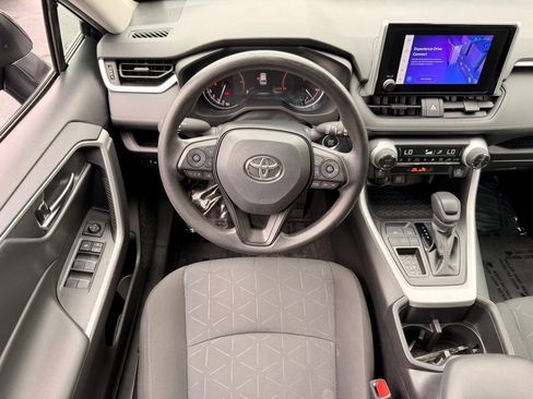 Used 2024 Toyota RAV4 XLE FWD image 16