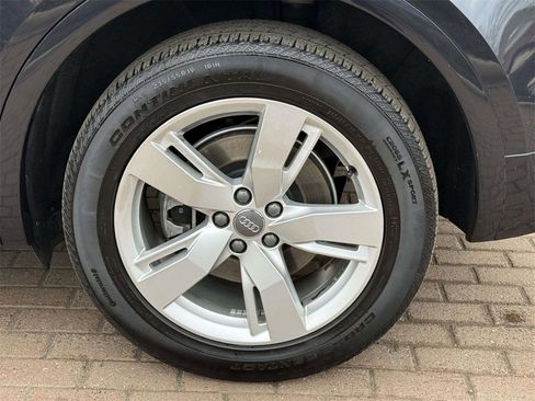 Used 2018 Audi Q5 2.0T Premium Plus w/ Premium Plus Package image 7