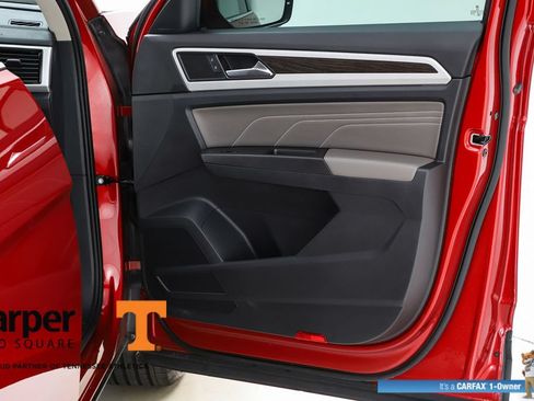 Used 2023 Volkswagen Atlas SE w/ Panoramic Sunroof Package FWD image 31