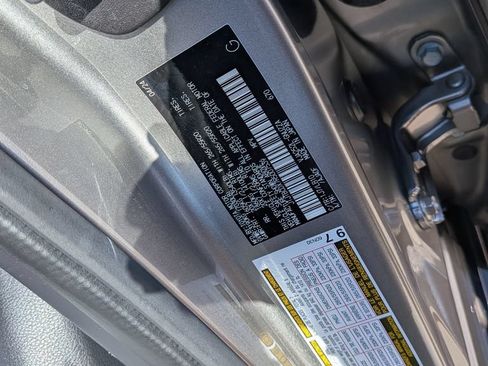 Used 2021 Chevrolet Tahoe RST RWD image 8