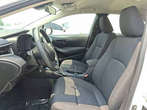 Used 2024 Toyota Corolla LE FWD image 13