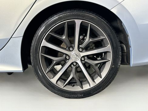 Used 2023 Honda Civic Touring image 11