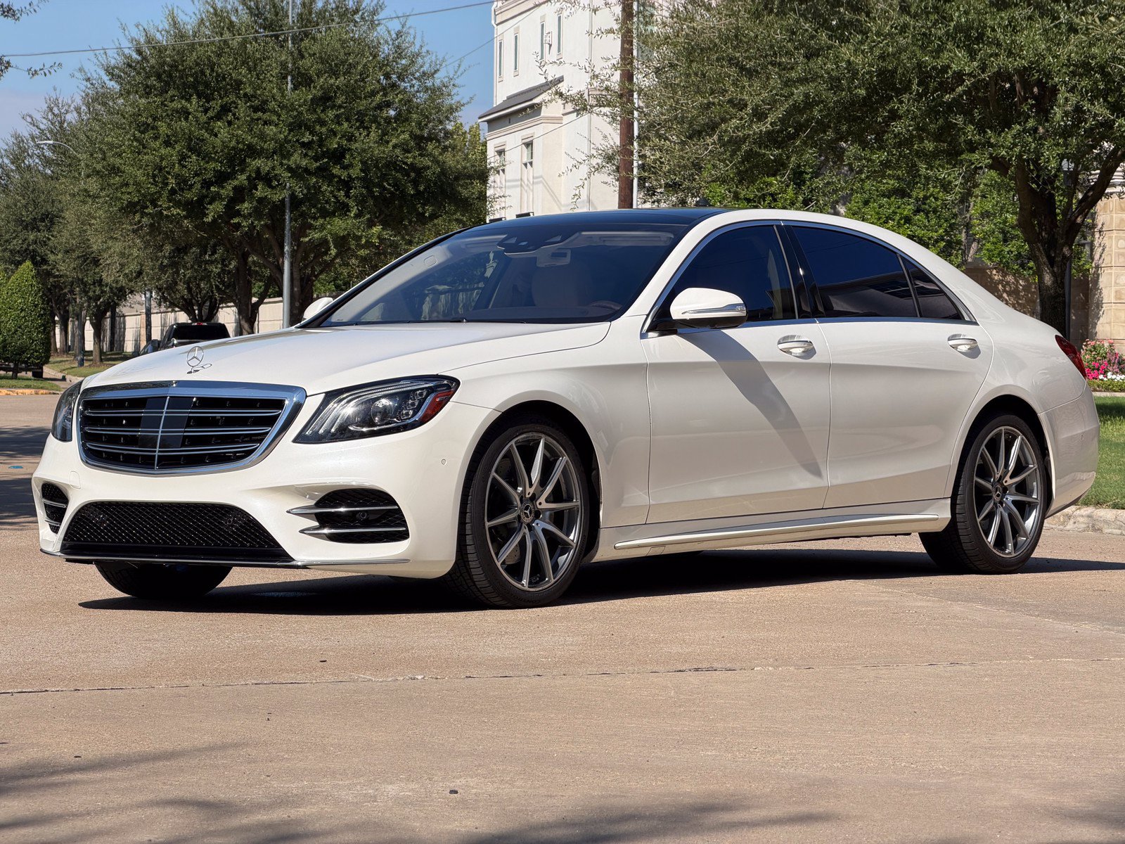 Used 2019 Mercedes-Benz S 560 Sedan image 11