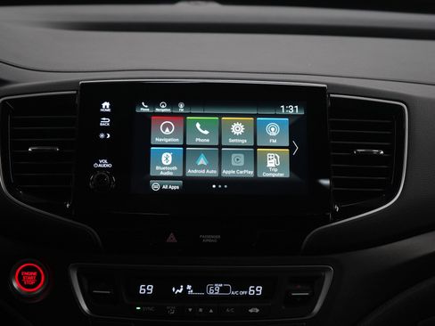 Used 2023 Honda Passport TrailSport image 15