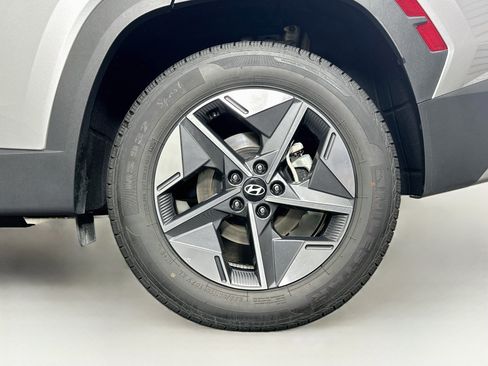 Used 2025 Hyundai Tucson SEL AWD/4WD image 11