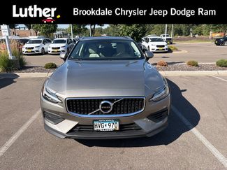 Used 2020 Volvo V60 T5 Cross Country AWD/4WD video 1