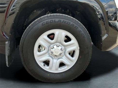 Used 2026 Toyota Tundra SR image 8