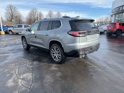 New 2026 GMC Acadia Denali Ultimate image 2