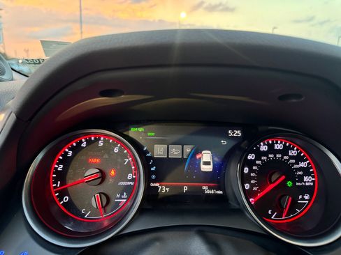 Used 2023 Toyota Camry XSE image 17