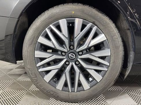 Used 2024 Nissan Altima 2.5 SV image 16